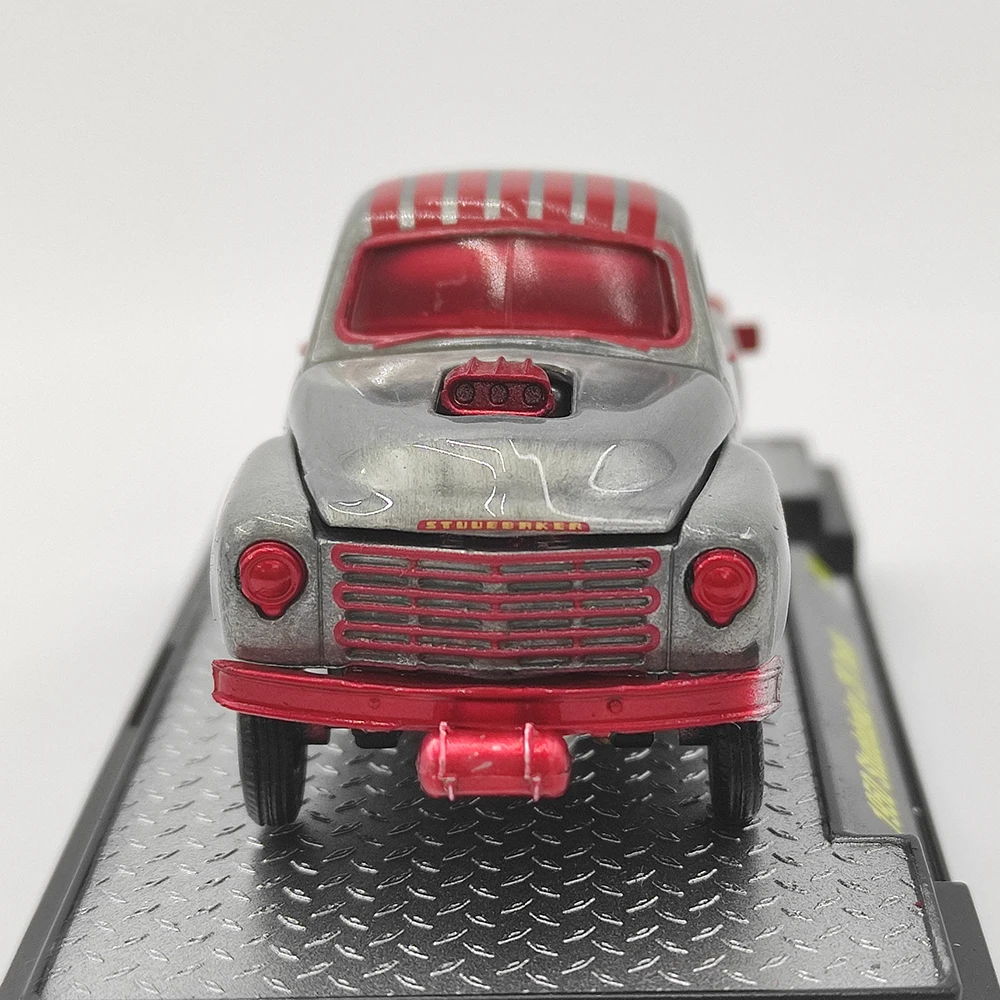 1950 Studebaker 2R Diecast Model Truck 1:64 4 1950 Studebaker 2R Diecast Model Truck 1:64 - Image 4