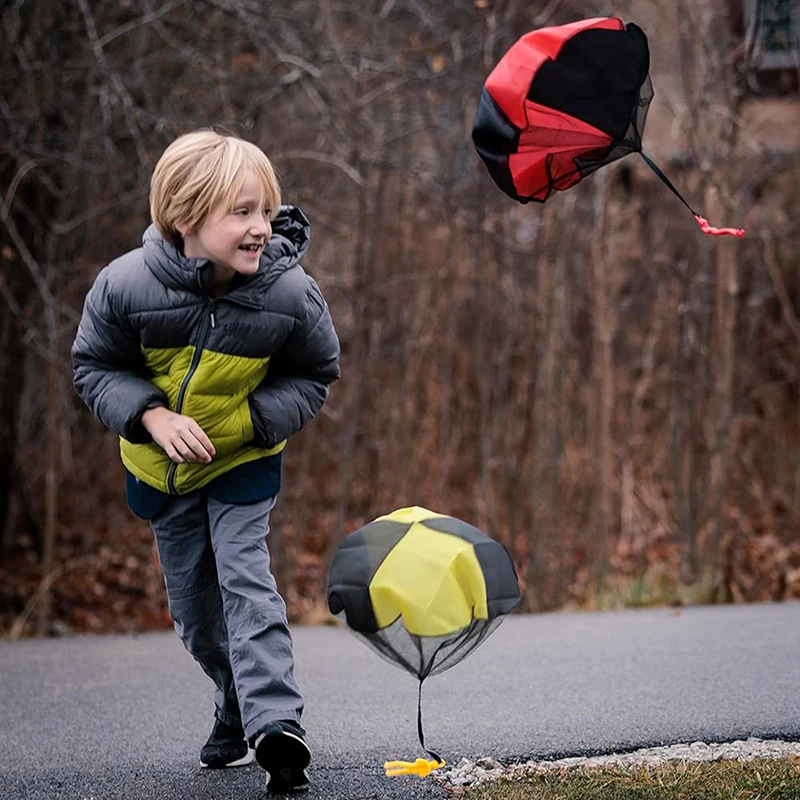 Outdoor Flying Parachute Toys for All Ages 6 Outdoor Flying Parachute Toys for All Ages - Image 6