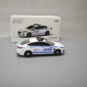 596 1:64 Ford Responder Diecast Car 7 S49c441d6a0db49f5a5dece5b2e5ba5ffi