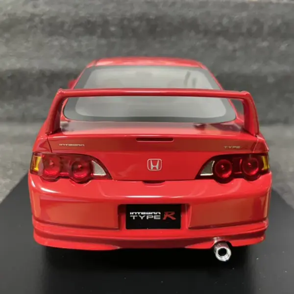 1/18 Scale Honda DC5 Type R Red Resin Model - Image 5