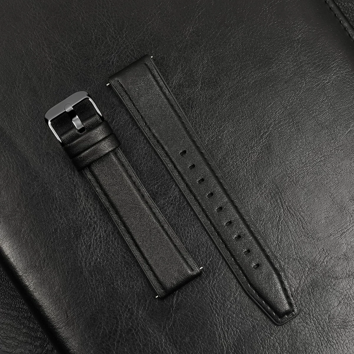 Silicone Leather Strap for Huawei Watch GT4 5Pro 7 Silicone Leather Strap for Huawei Watch GT4 5Pro - Image 7