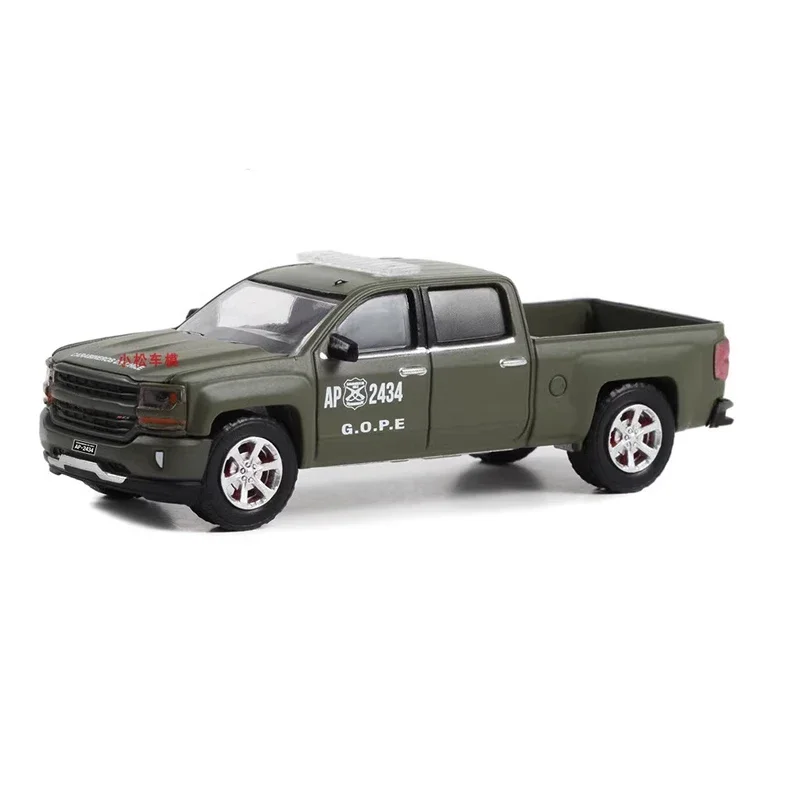 Chilean Silverado Z71 1:64 Diecast Model 2 Chilean Silverado Z71 1:64 Diecast Model - Image 2