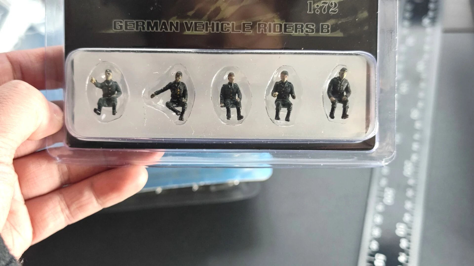 German Car Mounted Soldier Model Set (5 Pieces) 2 German Car Mounted Soldier Model Set (5 Pieces) - Image 2