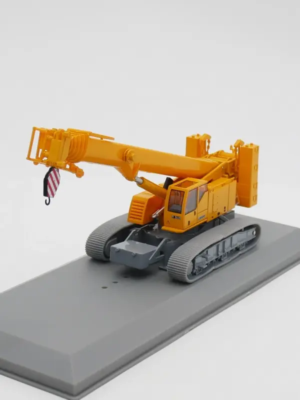 Diecast 1:72 Liebherr LTR 1100 Crane Model - Image 5