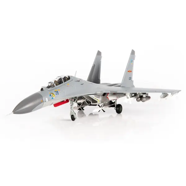 1/72 Su-27UBK Flanker-C Fighter Jet Model - Image 4