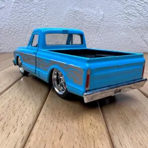 1972 Cheyenne Pickup Truck 1:32 Model Car 10 S53008d9744b0448abaa2c8574ff39ea1m