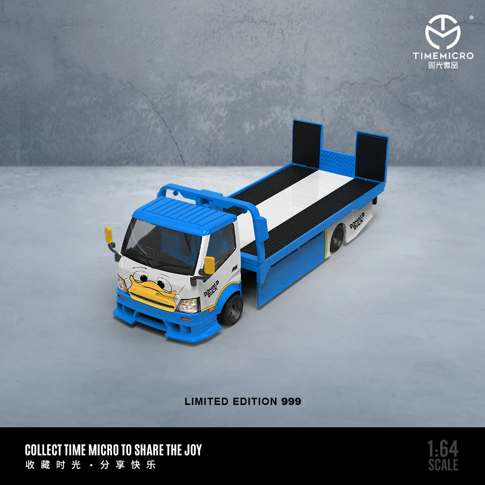 1:64 Mini Cooper Donald Duck Alloy Model 8 1:64 Mini Cooper Donald Duck Alloy Model - Image 8