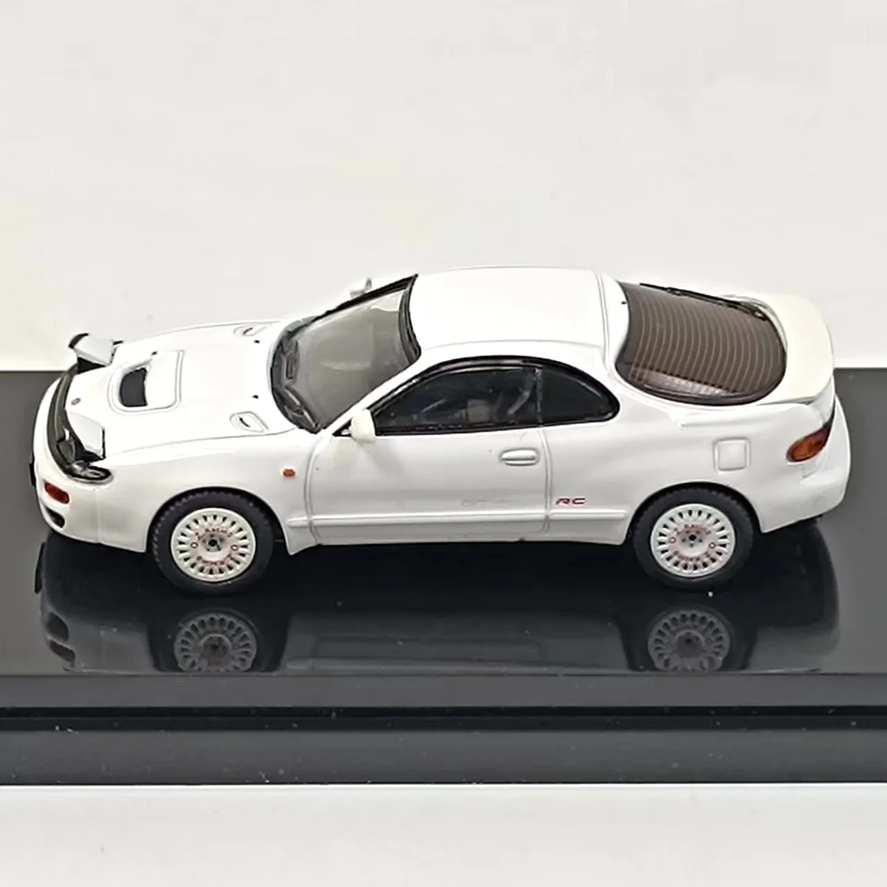 WELLY 1/64 Scale Celica Gt-four Alloy Model 5 WELLY 1/64 Scale Celica Gt-four Alloy Model - Image 5