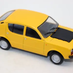 1/43 IZH-13 USSR Diecast Car for Collectors 10 S54c85e99c74f4c788b5d80880da62d16H
