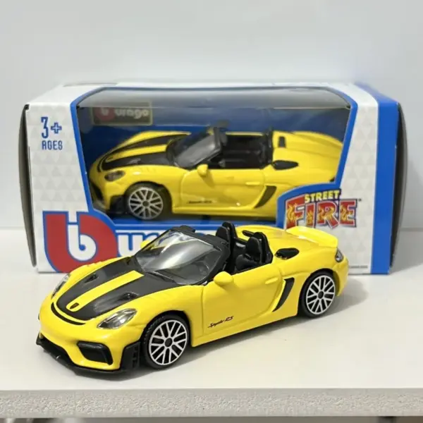 Bburago 1:43 Porsche 718 Spyder Rs Diecast Model - Image 7