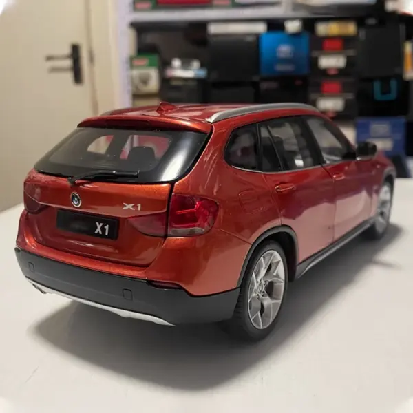 KYOSHO 1:18 X1 E84 xDrive 28i SUV Model - Image 3