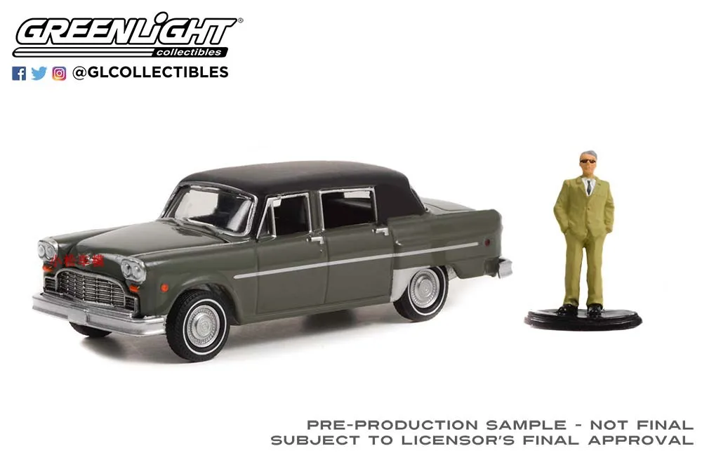 Die-Cast Vintage Car Model with Figurine 2 Die-Cast Vintage Car Model with Figurine - Image 2