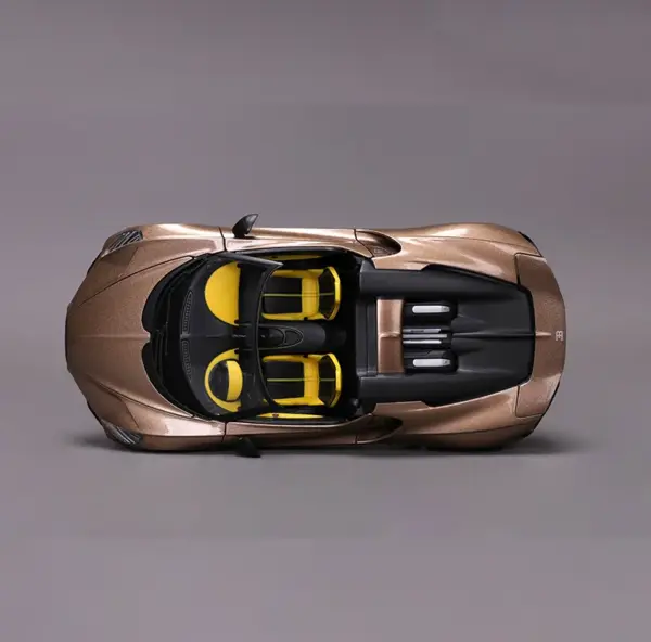 Bburago 1:18 Bugatti Mistral Diecast Model - Image 2