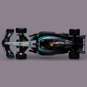 Bburago 1:43 Mercedes-AMG F1 Car Model 11 S561efa1a04dc4daf88c8c7166f3ded39N 1