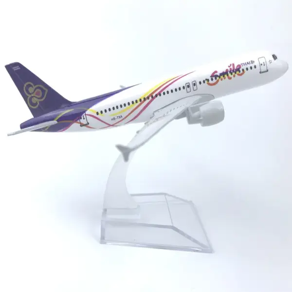 Metal Airbus A320 Diecast Model Plane 16cm - Image 10