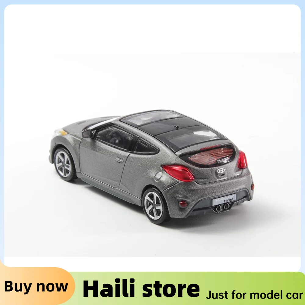 Hyundai Veloster Turbo Diecast Model Car Blue 4 Hyundai Veloster Turbo Diecast Model Car Blue - Image 4