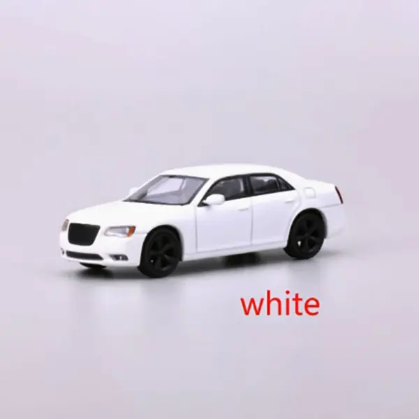 1/64 Scale Chrysler 300C Diecast Car Model - Image 10