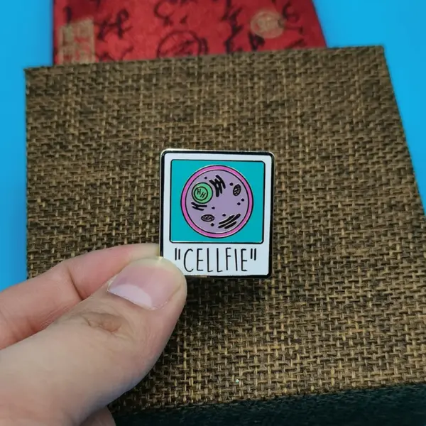 Cellfie Biologist Science Nerd Enamel Lapel Pin - Image 6