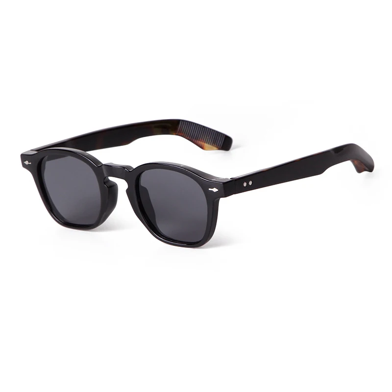 Trendy Retro Square Sunglasses for Women Men 4 Trendy Retro Square Sunglasses for Women Men - Image 4