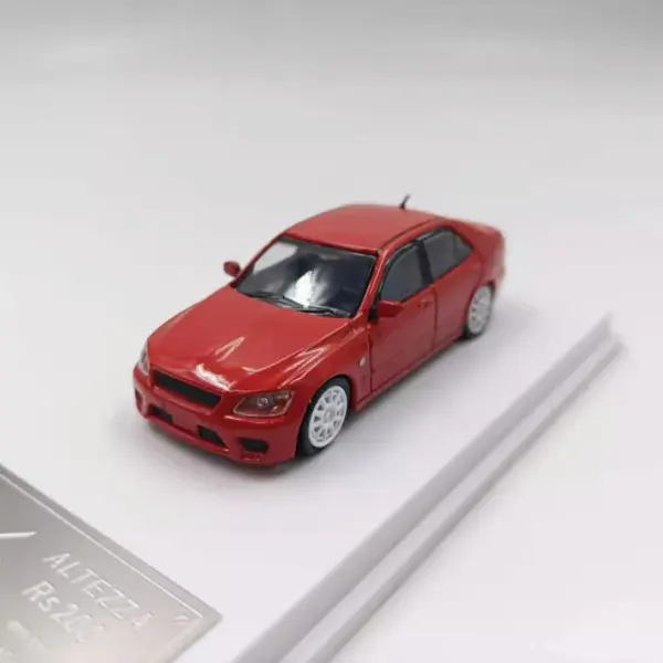 1:64 Scale Altezza RS200 Diecast Car Model - Image 5