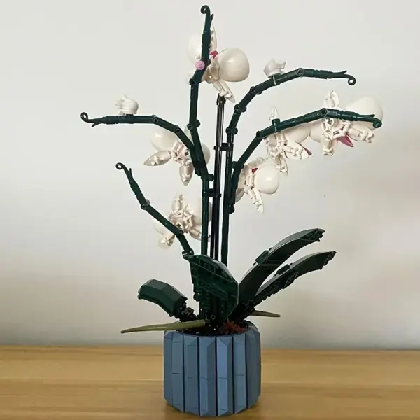 Artificial Flower Bouquet Building Blocks Kit - Image 3