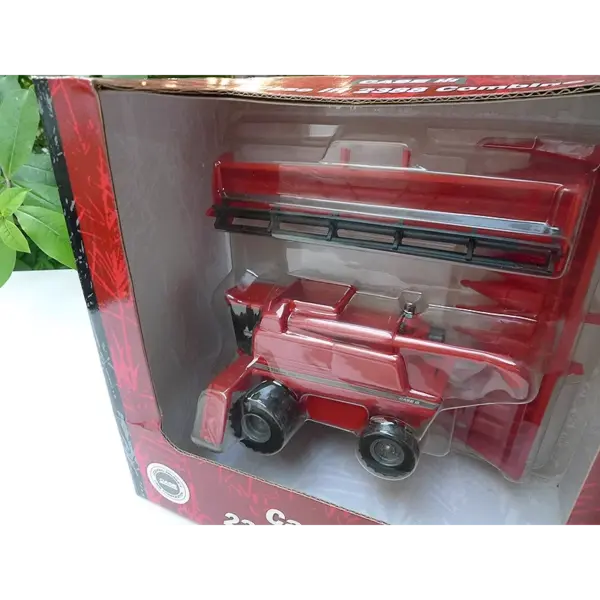 ERTL 1:64 Case IH 2388 Combine Model - Image 3
