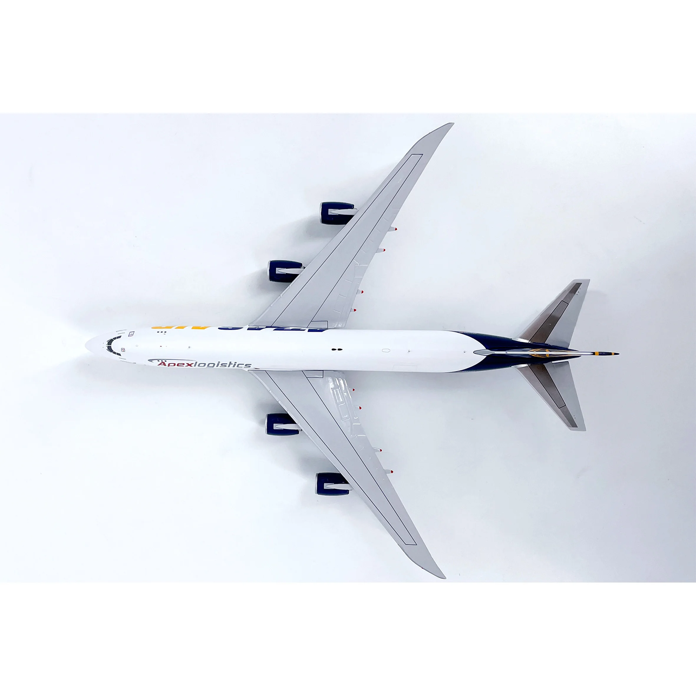 Atlas Air B747-8F Model N863GT 1/400 Alloy Aircraft 4 Atlas Air B747-8F Model N863GT 1/400 Alloy Aircraft - Image 4