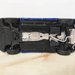 Diecast FAW Q3 SUV 1:18 Model Collection 40 S6042cd3826c145bdb0e46d57f6f72bac3