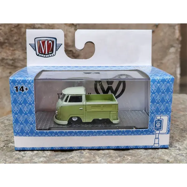 M2 1:64 Willis Beetle Van Diecast Model - Image 21