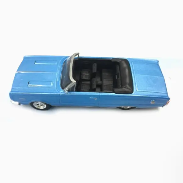 Malibu 1:64 Pontiac Firebird Delorean Diecast Model - Image 5