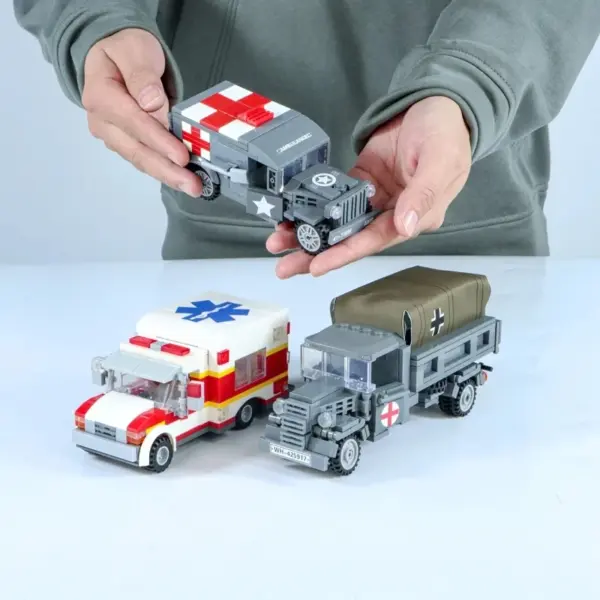 WW2 US WC54 Medical Vehicle Building Block Set - Image 4
