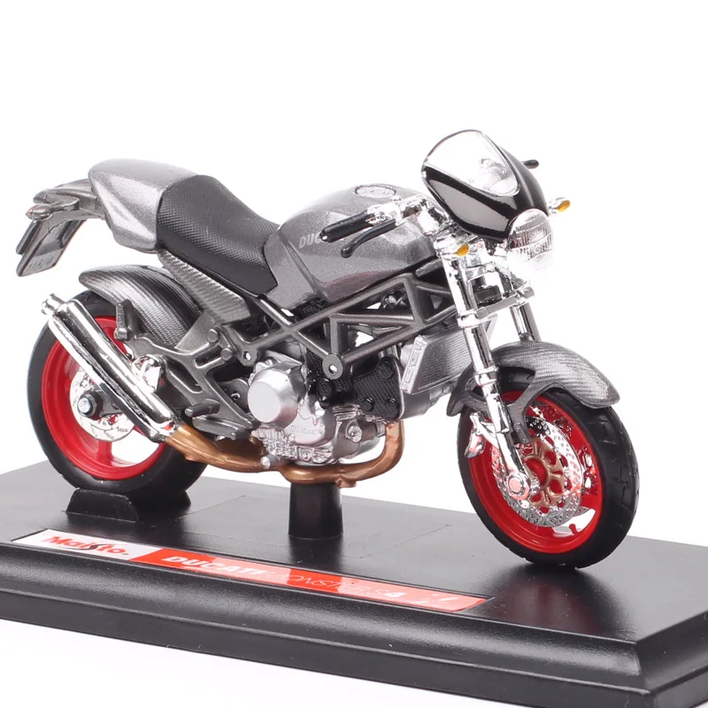 Maisto Ducati Super Naked V4 S 1:18 Diecast Model 12 Maisto Ducati Super Naked V4 S 1:18 Diecast Model - Image 12