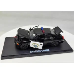 1:43 Scale 2006 Dodge Charger Model Car 7 S6557d6a025114006922309477da6522aK