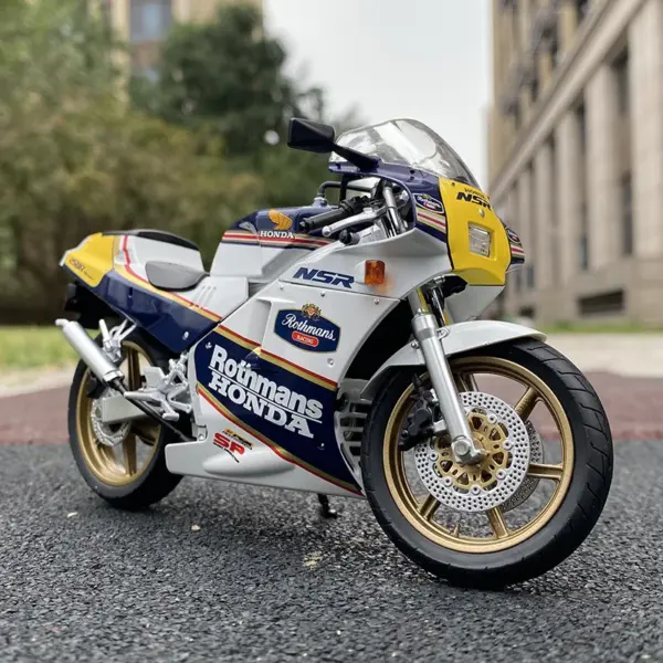 1:12 NSR 250R SP R4 Rothmans Motorcycle Model - Image 5
