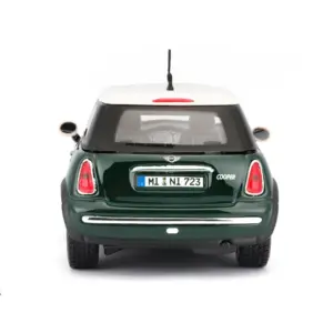 Maisto 1:24 Mini Cooper Vintage Diecast Model 19 S681936e2681d4b2fb4f12565a884a80fi