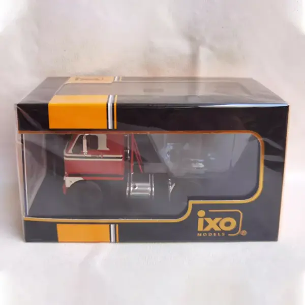 1:43 Scale Harvester DCOF-405 Alloy Model - Image 6