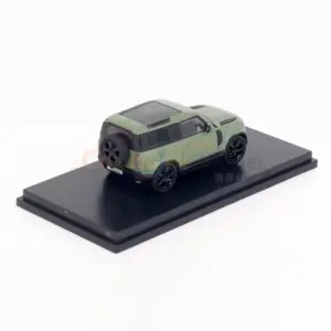 1/64 Scale Land Rover Defender 90 Model Car 8 S682c4f3ded6e40de9f005230c99b338bu