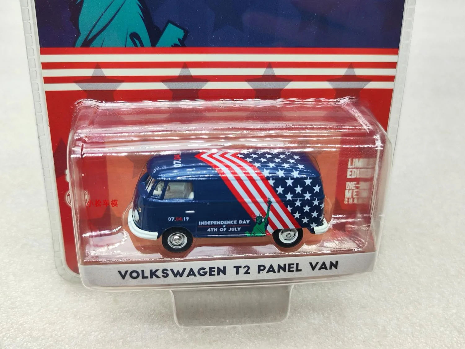 Volkswagen Independence Day Van Model 1:64 4 Volkswagen Independence Day Van Model 1:64 - Image 4