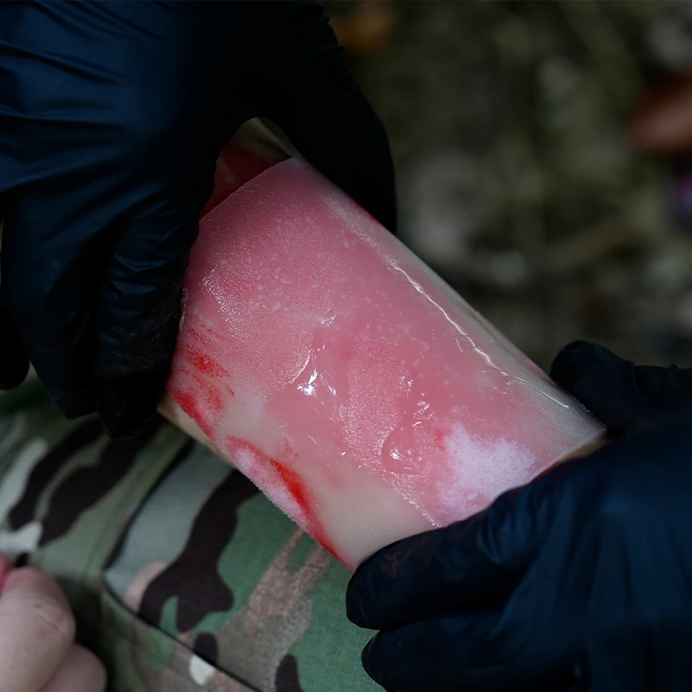 Rhino Rescue Burn Dressing 100x100mm 4 Rhino Rescue Burn Dressing 100x100mm - Image 4