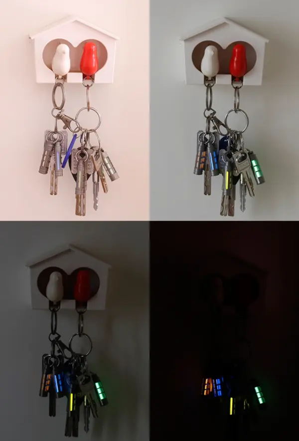 Luminous Titanium Alloy Signal Light Keychain - Image 6