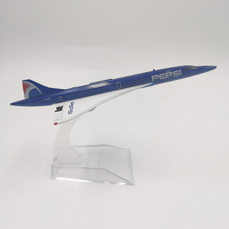 Concorde Diecast Model Aircraft 1/400 Scale 3 Concorde Diecast Model Aircraft 1/400 Scale - Image 3