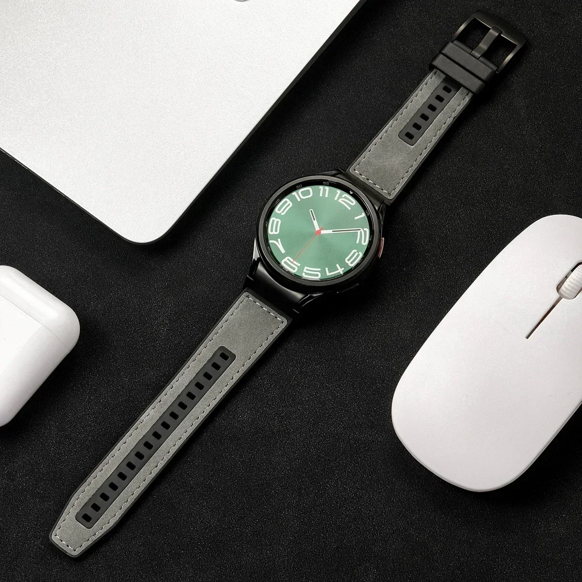 22mm Leather & Silicone Band for Samsung Galaxy Watch 6/5 8 22mm Leather & Silicone Band for Samsung Galaxy Watch 6/5 - Image 8