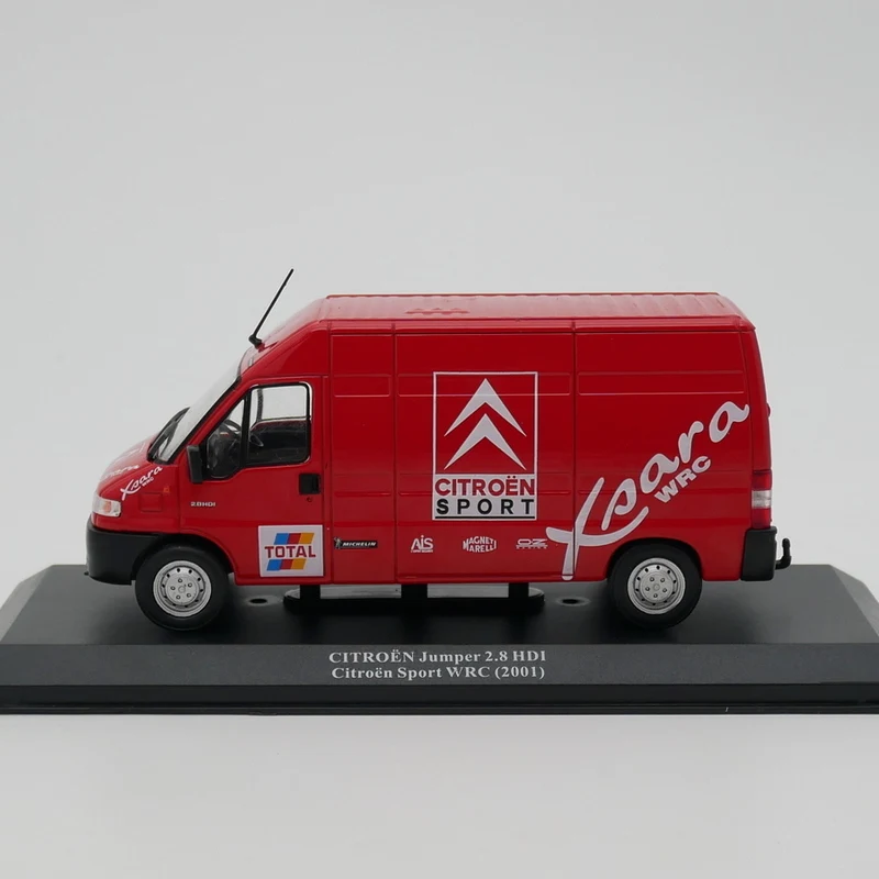 Ixo 1:43 Scale Citroën Van and Trailer Model 2 Ixo 1:43 Scale Citroën Van and Trailer Model - Image 2