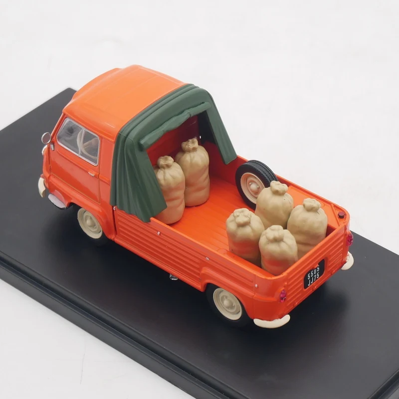 Renault Estafette 1:43 Diecast Model Car 5 Renault Estafette 1:43 Diecast Model Car - Image 5