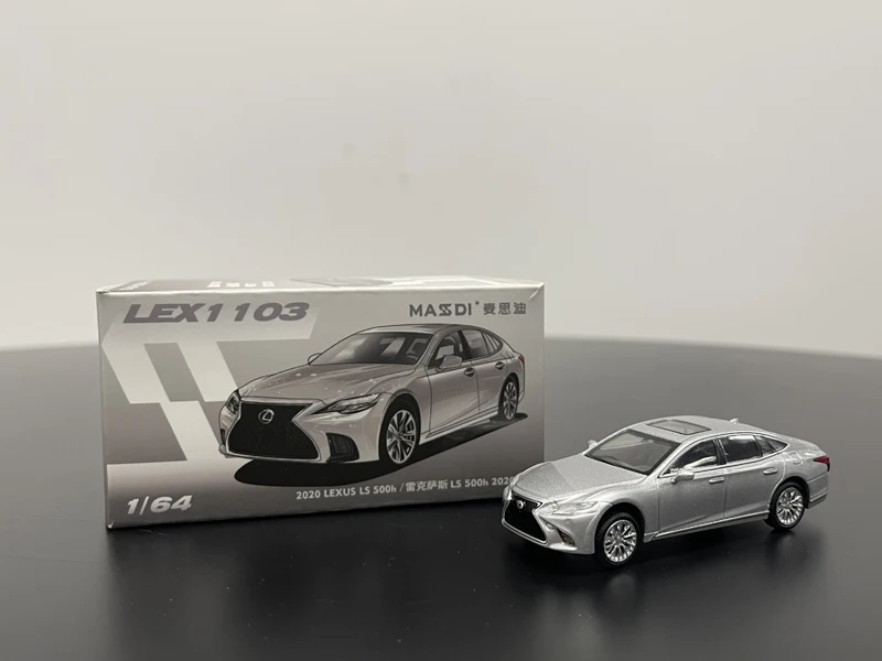Masdi 1:64 Lexus LC500h LS500 Alloy Diecast Model 15 Masdi 1:64 Lexus LC500h LS500 Alloy Diecast Model - Image 15