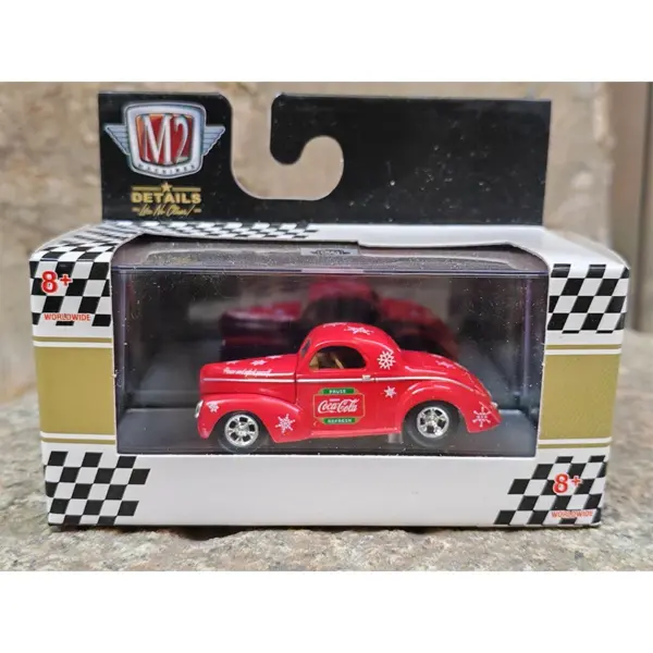M2 1:64 Willis Beetle Van Diecast Model - Image 17