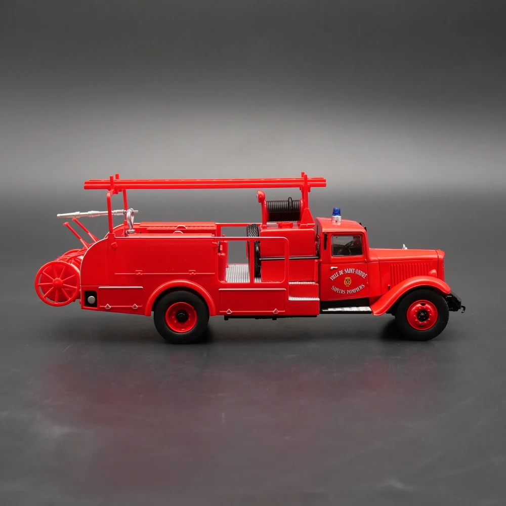 Diecast Ixo 1:43 Scale Vintage Fire Truck Model 5 Diecast Ixo 1:43 Scale Vintage Fire Truck Model - Image 5