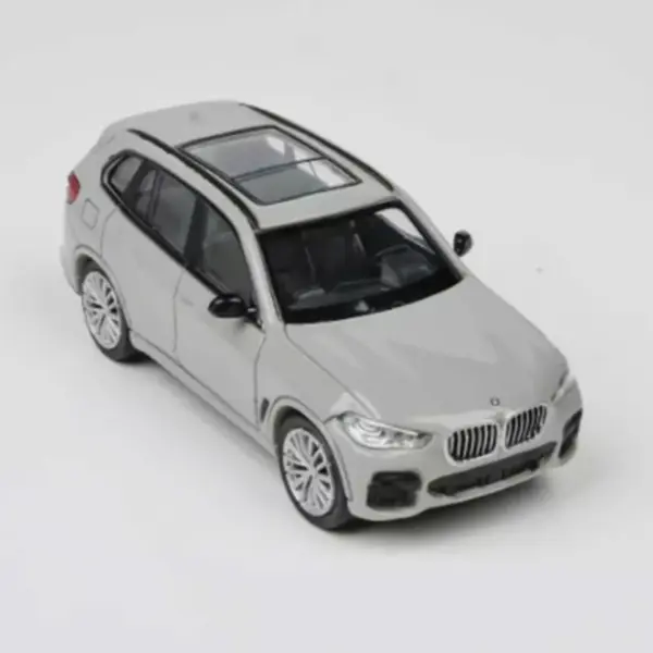 PARA64 1/64 Scale X5 G05 SUV Diecast Model - Image 6