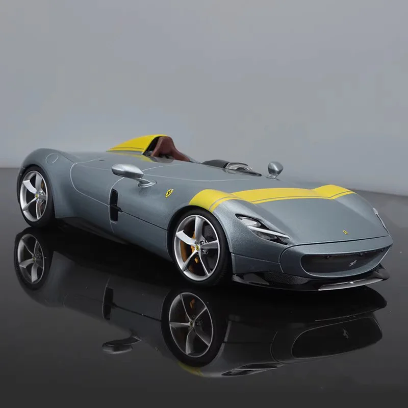 Ferrari Monza Sp1 1:18 Diecast Model Kit 2 Ferrari Monza Sp1 1:18 Diecast Model Kit - Image 2