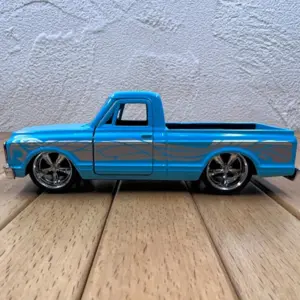 1972 Cheyenne Pickup Truck 1:32 Model Car 9 S704a43e5912c41068e2cbfb4138adac35